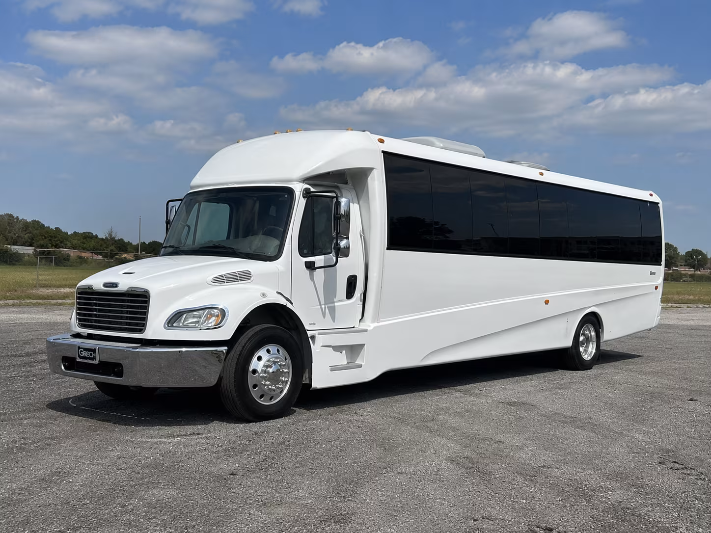 hanford 50 passenger party bus